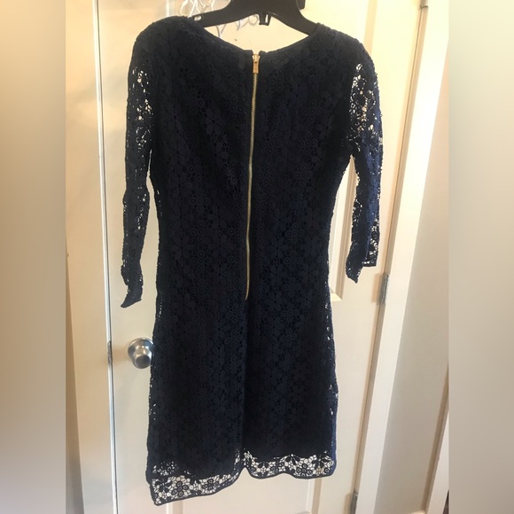 Wonder Navy Blue Crewneck Lace Overlay 3/4 sleeve Midi Dress size 0 - Picture 3 of 9